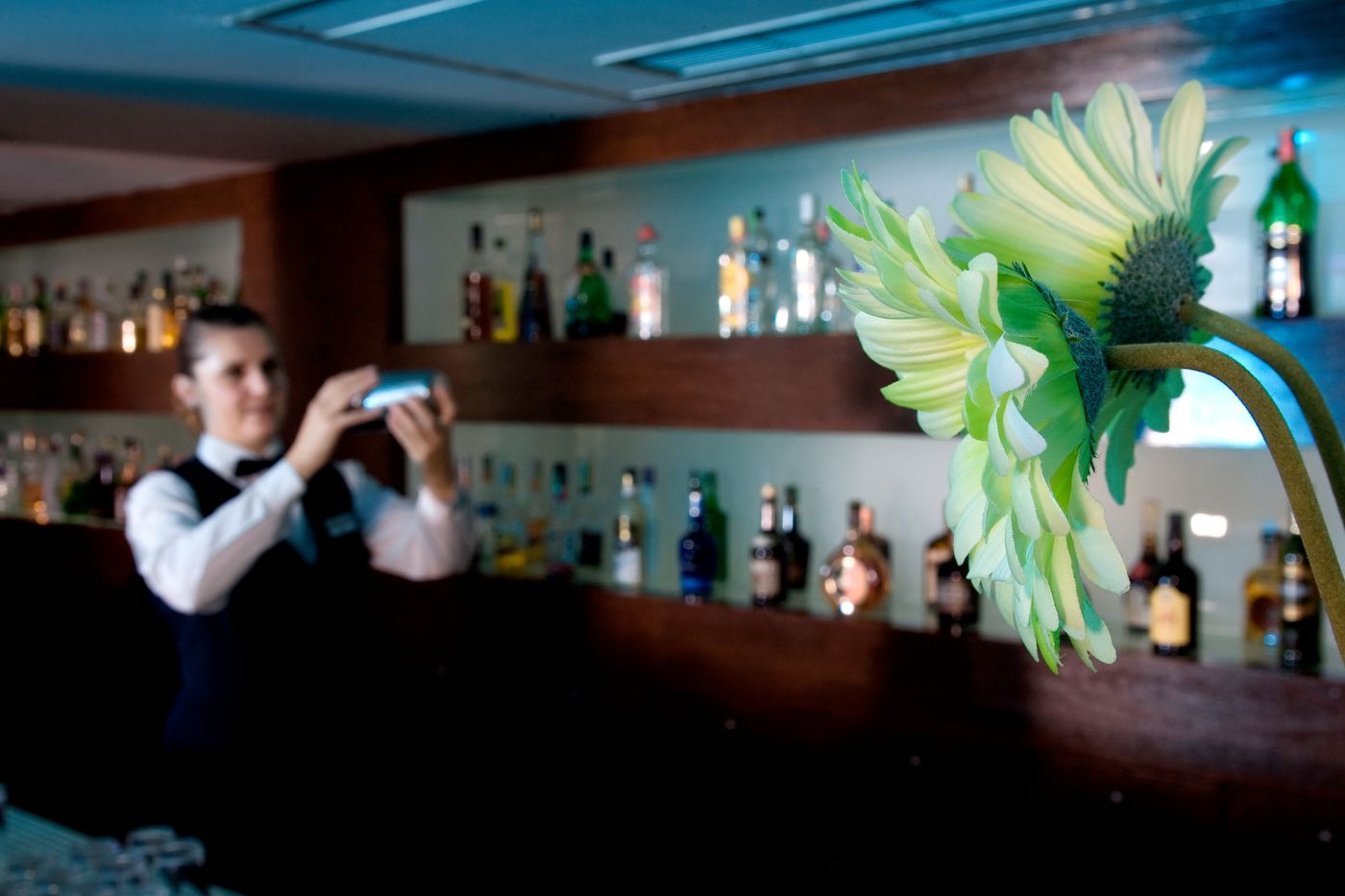 Yellow-Praia-Monte-Gordo-Hotel-Bar-36