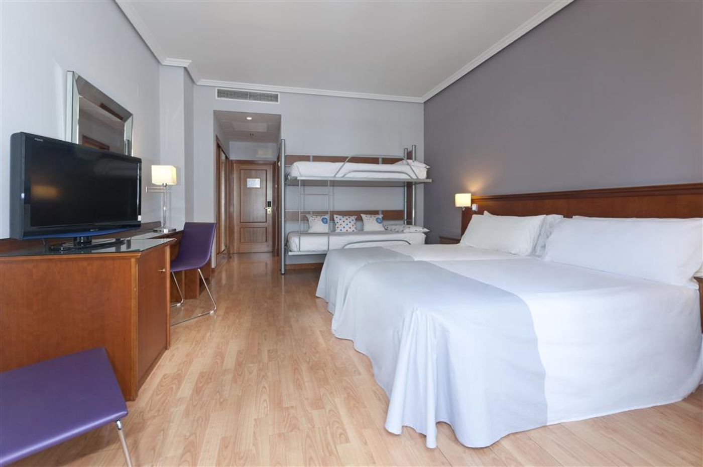 TRYP-Madrid-Cibeles-Hotel-Room-44