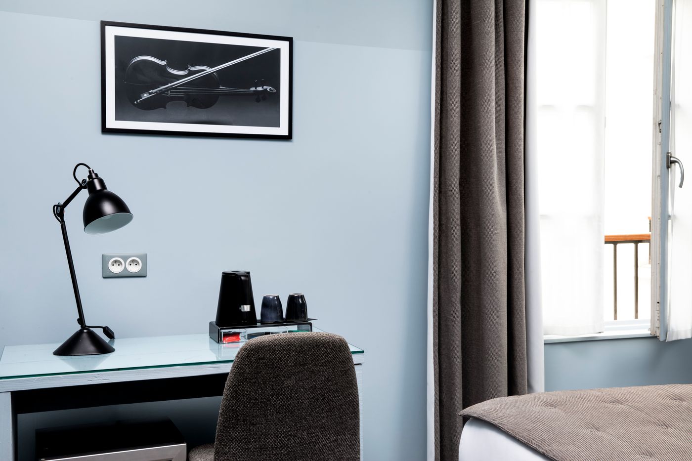 Helios-Opera-Room-28