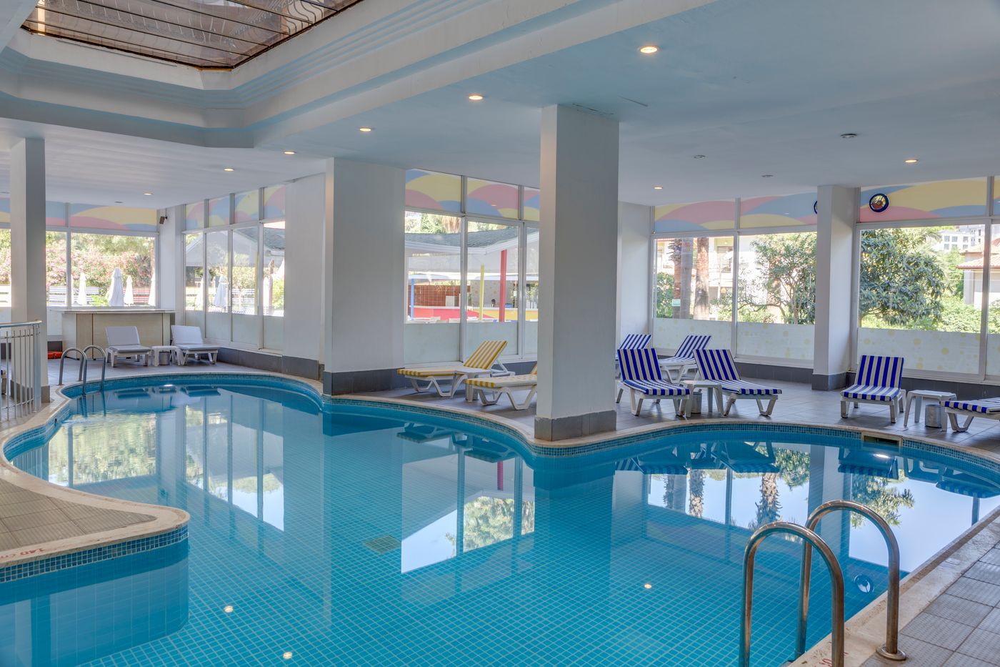 Kervansaray-Hotel-Marmaris-Pool-49