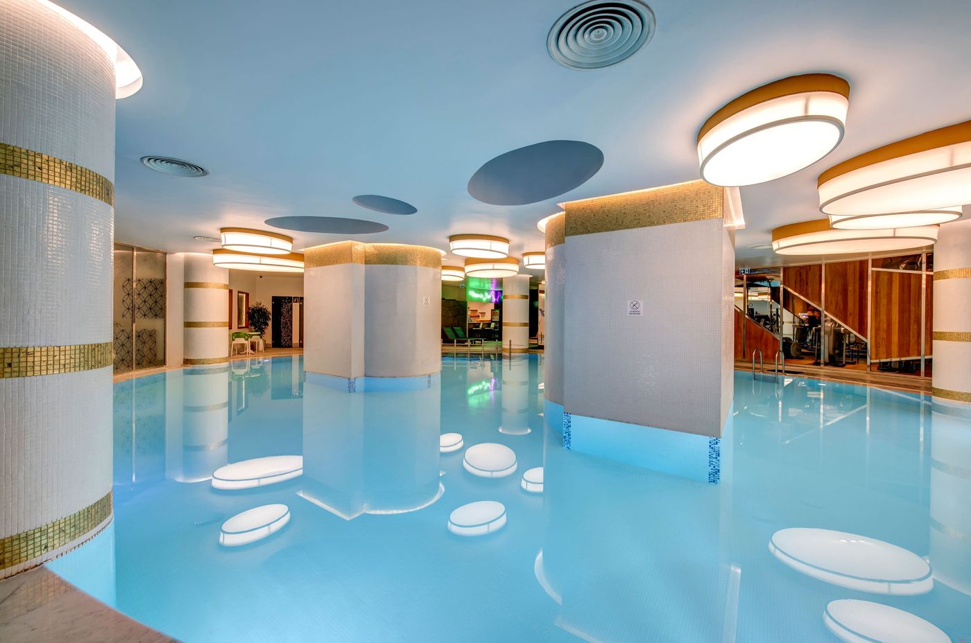 The-Elysium-Taksim-Istanbul-Pool-60