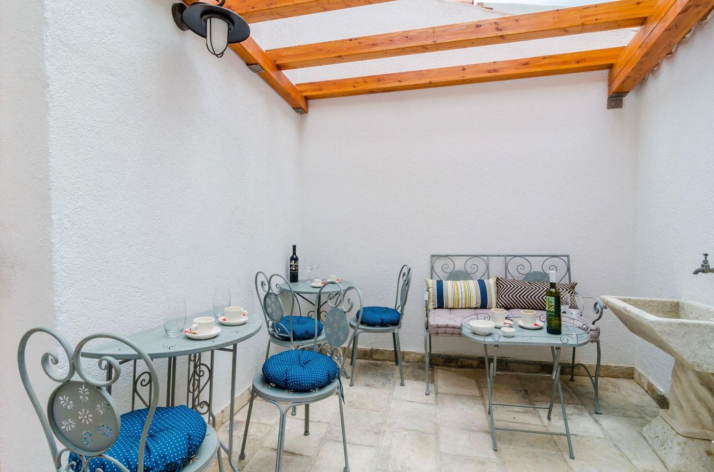 Cinema-View-House-Terrace-22