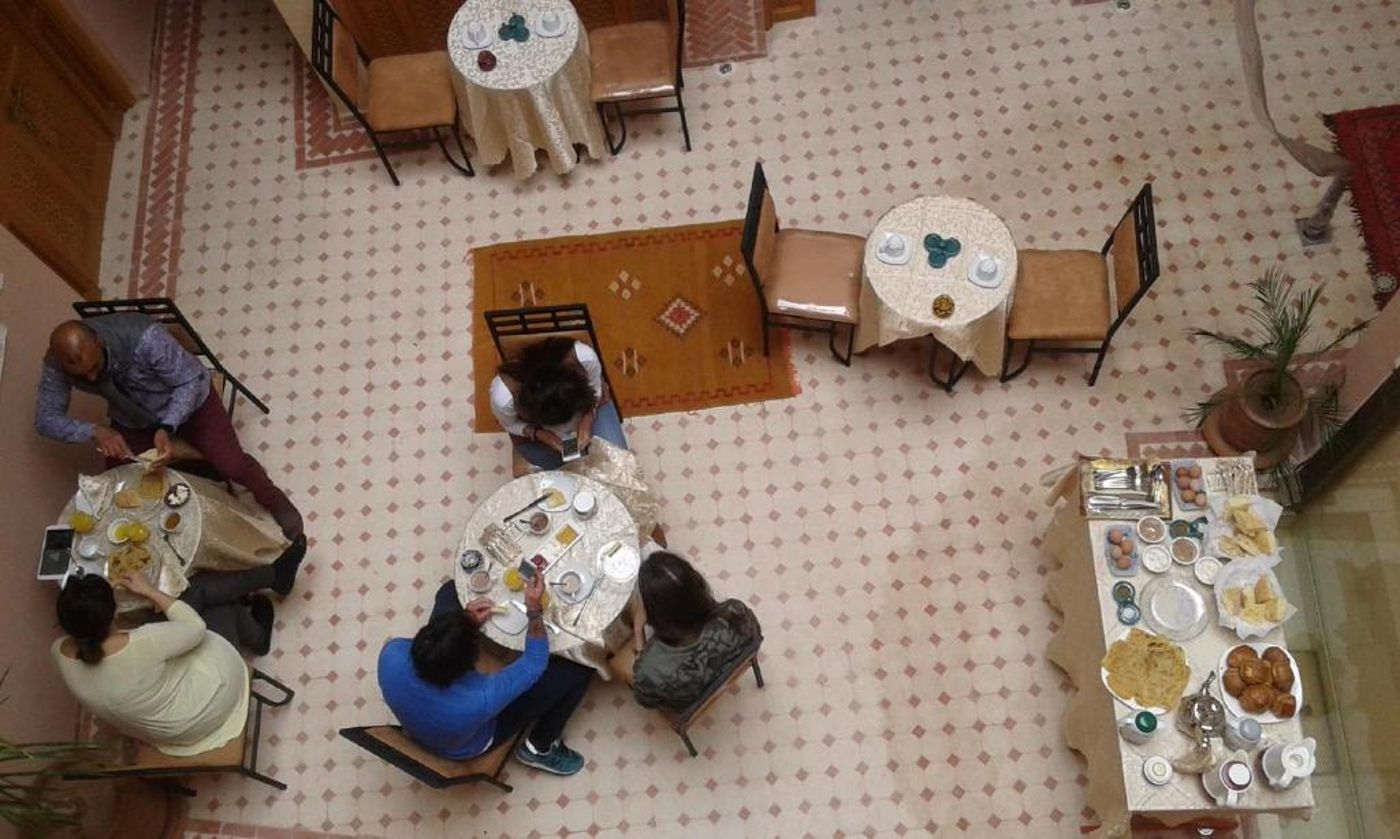 Riad Jenan Adam 10.09