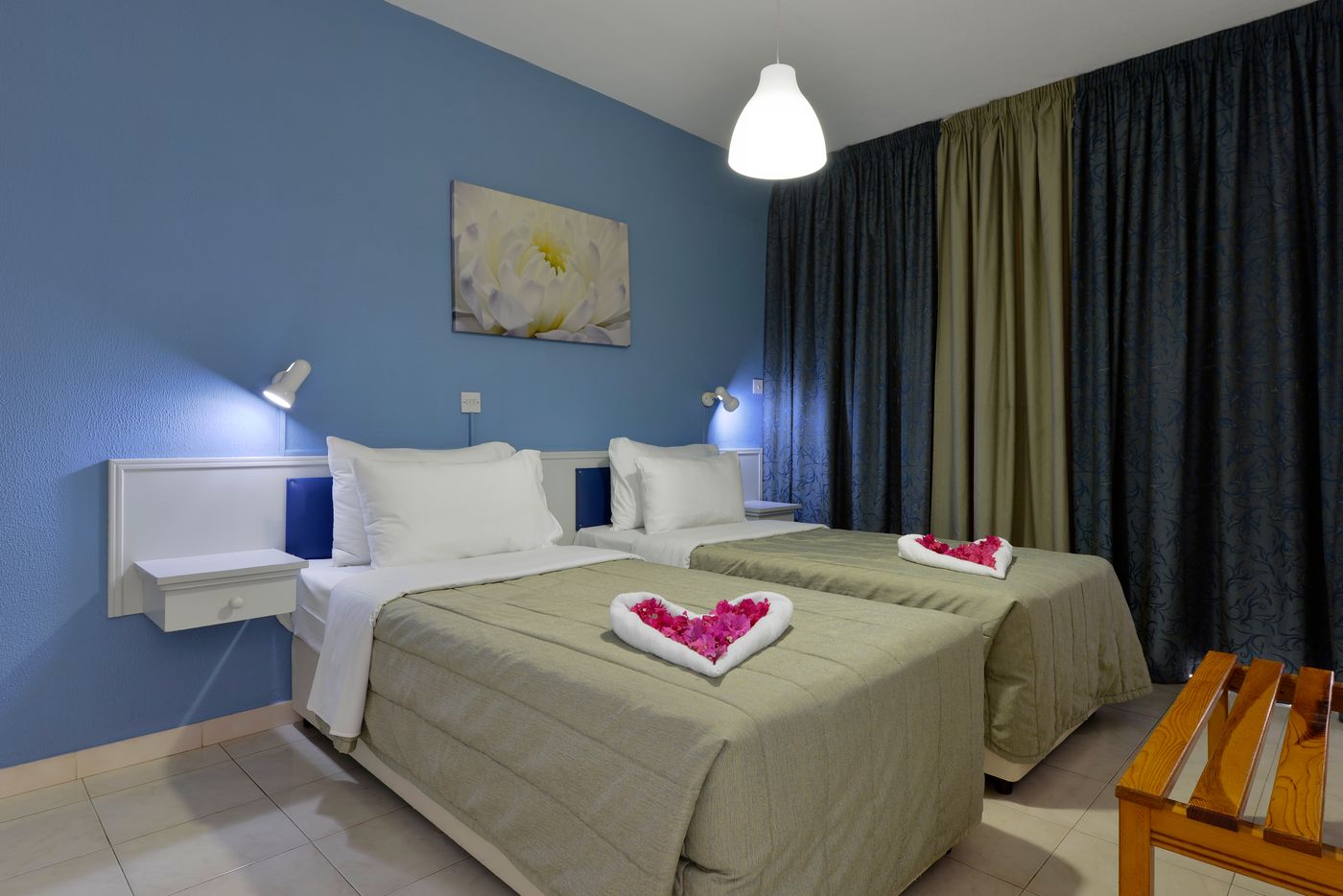 Napa-Prince-Apartments-Room-18