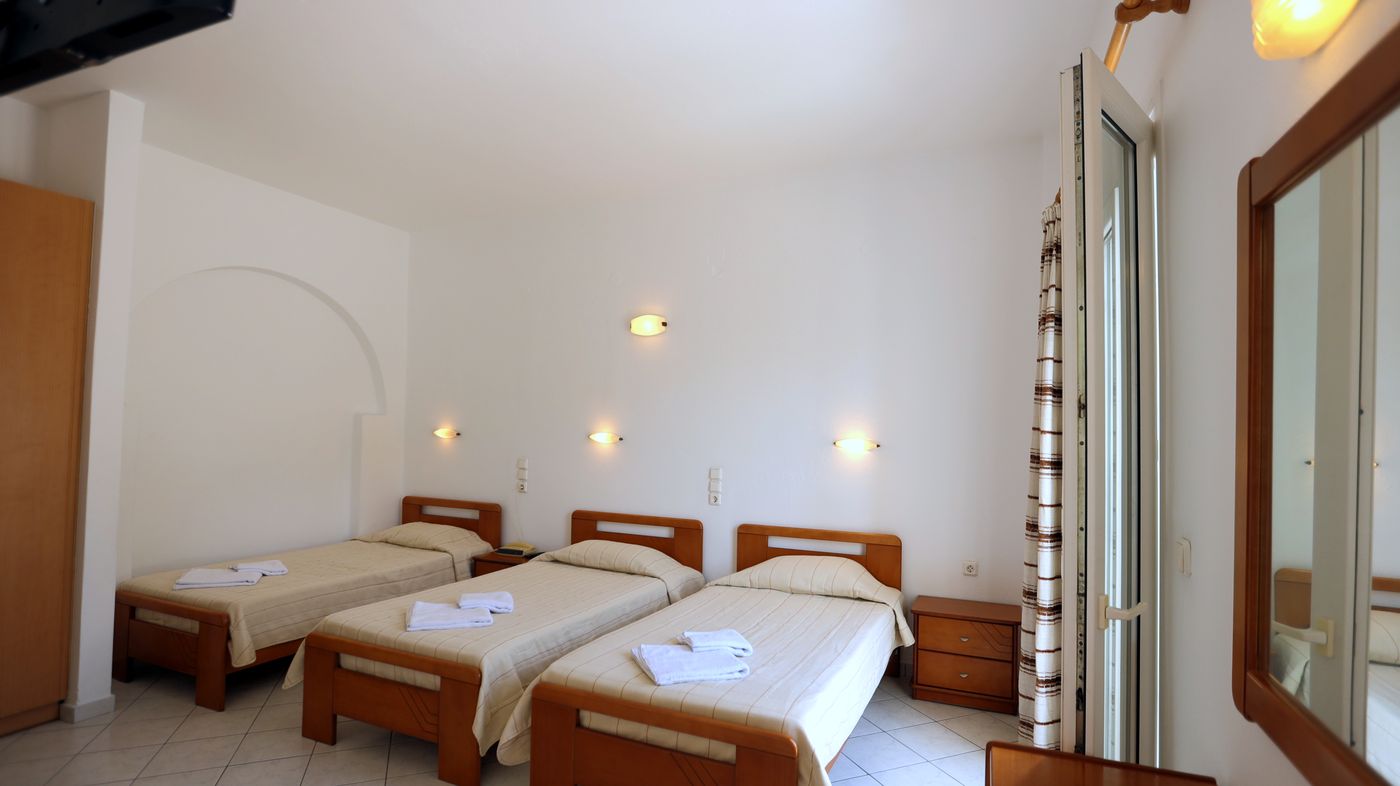 Peter-s-Apartments-Room-13