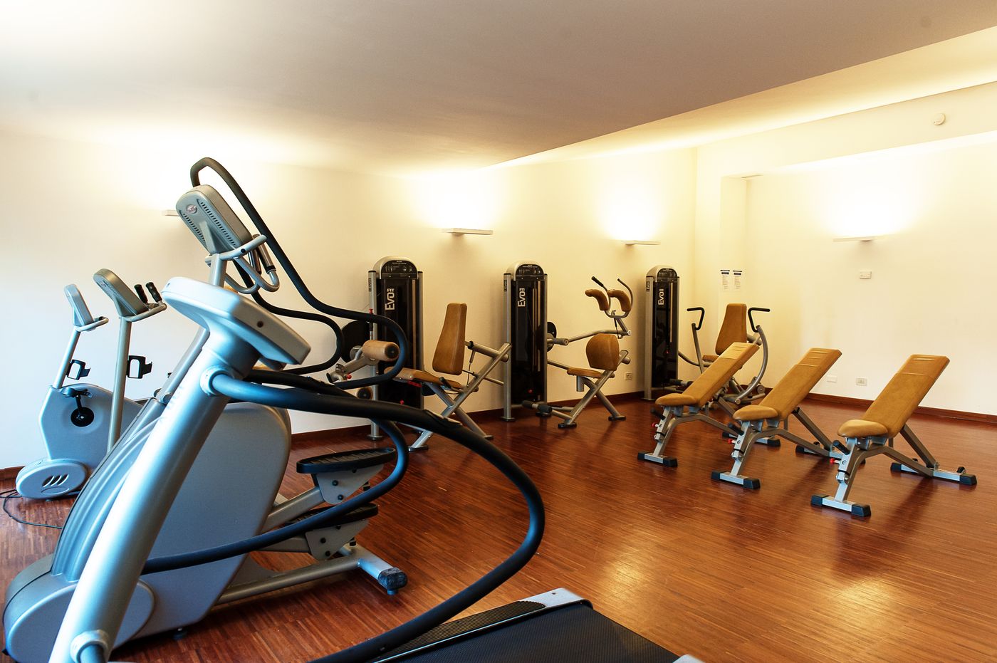 Hotel-Santa-Gilla-Sports-and-Entertainment-68