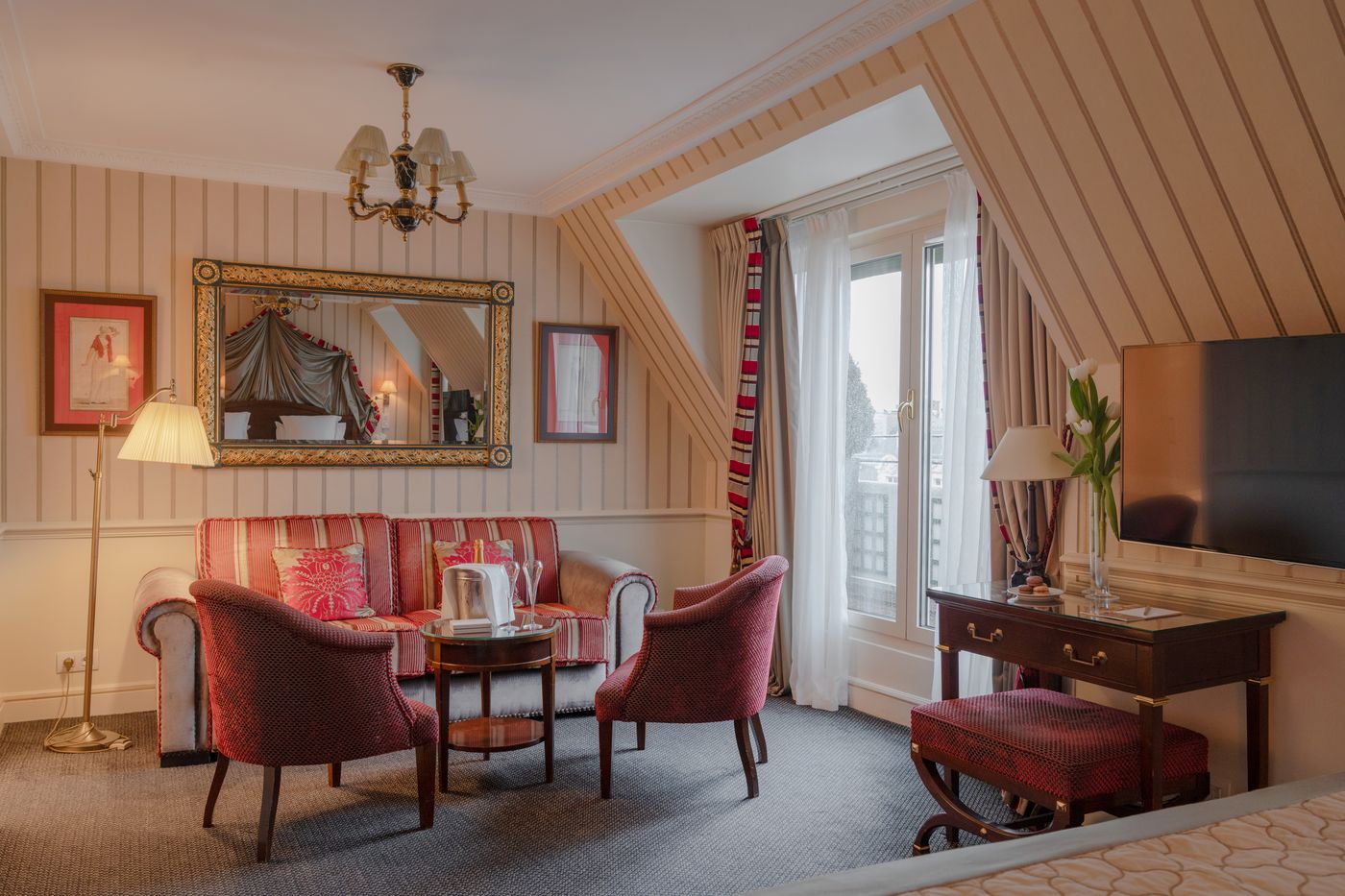 H----tel-Napol----on-Paris-Room-42