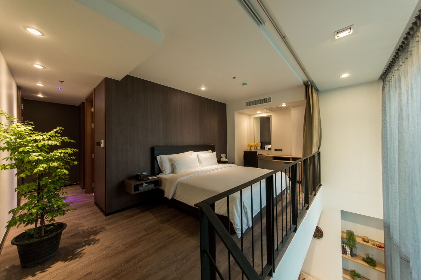 LiT-BANGKOK-Residence-Room-8
