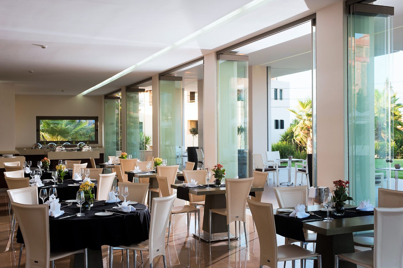 Castello-Boutique-Resort-and-Spa---Adult-Only-Restaurant-48