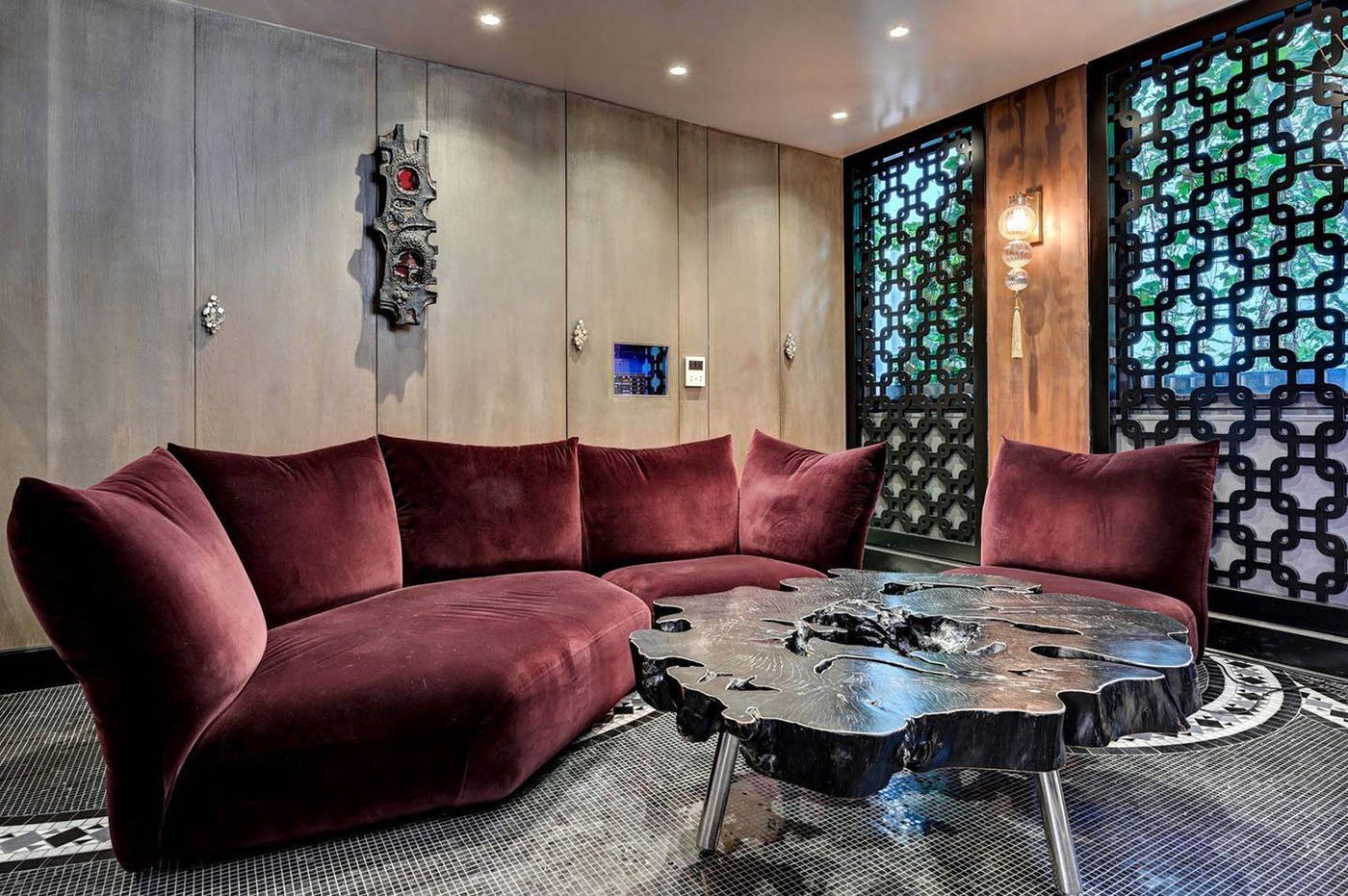 Juliana-Conferences-16