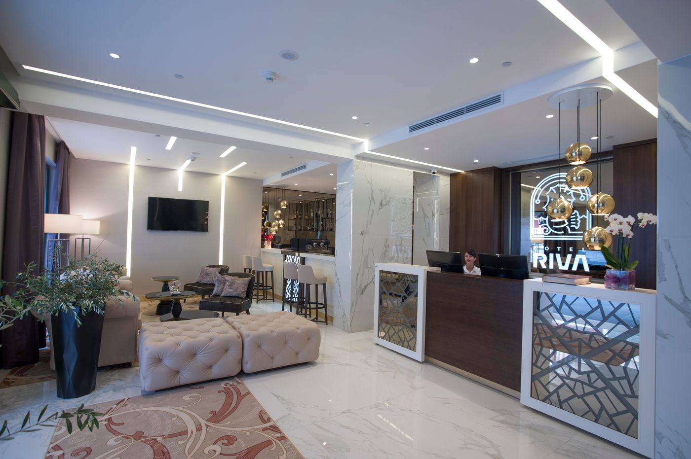 Riva-Lobby-45
