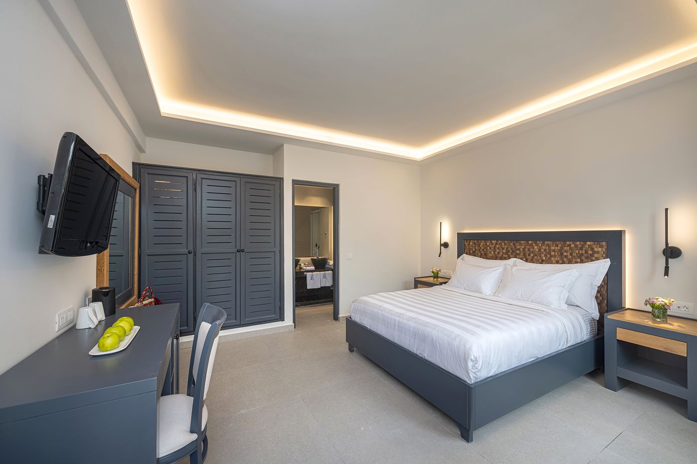 Petinos-Hotel-Room-26