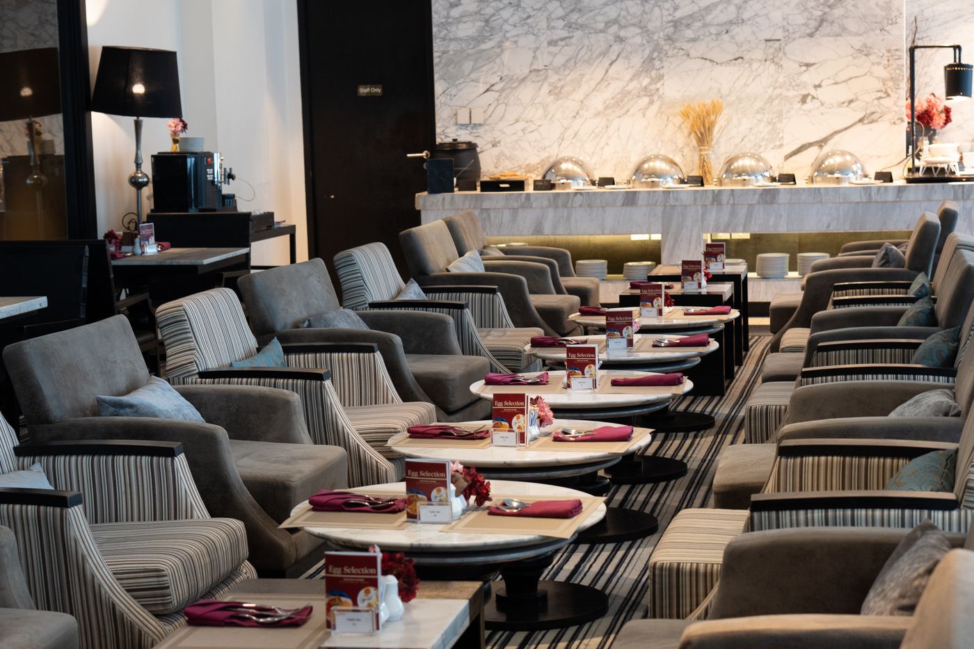 Movenpick-Hotel-Sukhumvit-15-Bangkok-Room-17