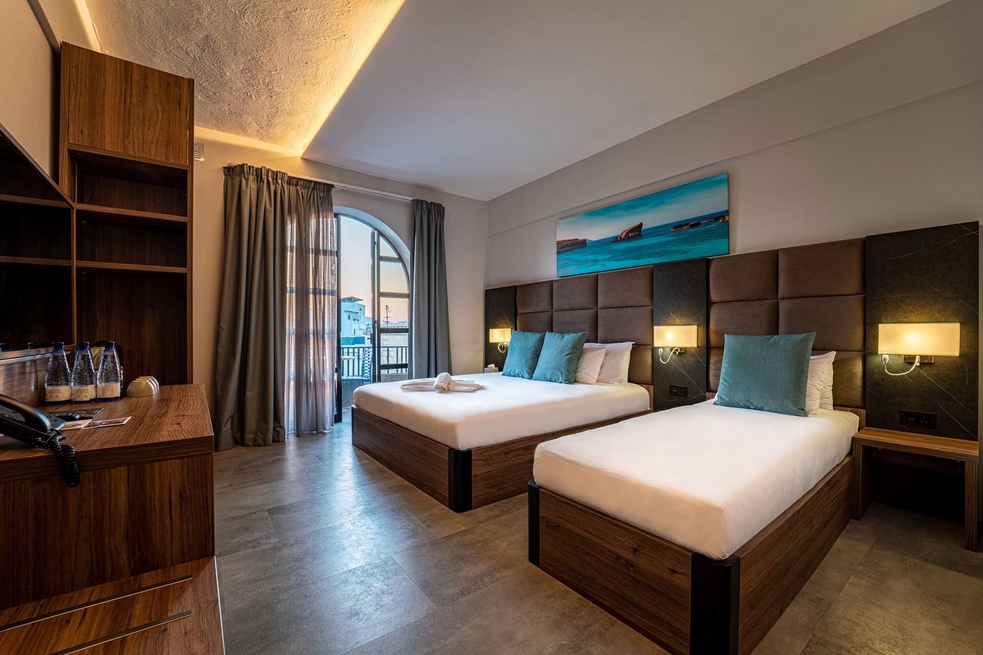 Pebbles-Resort-Room-14