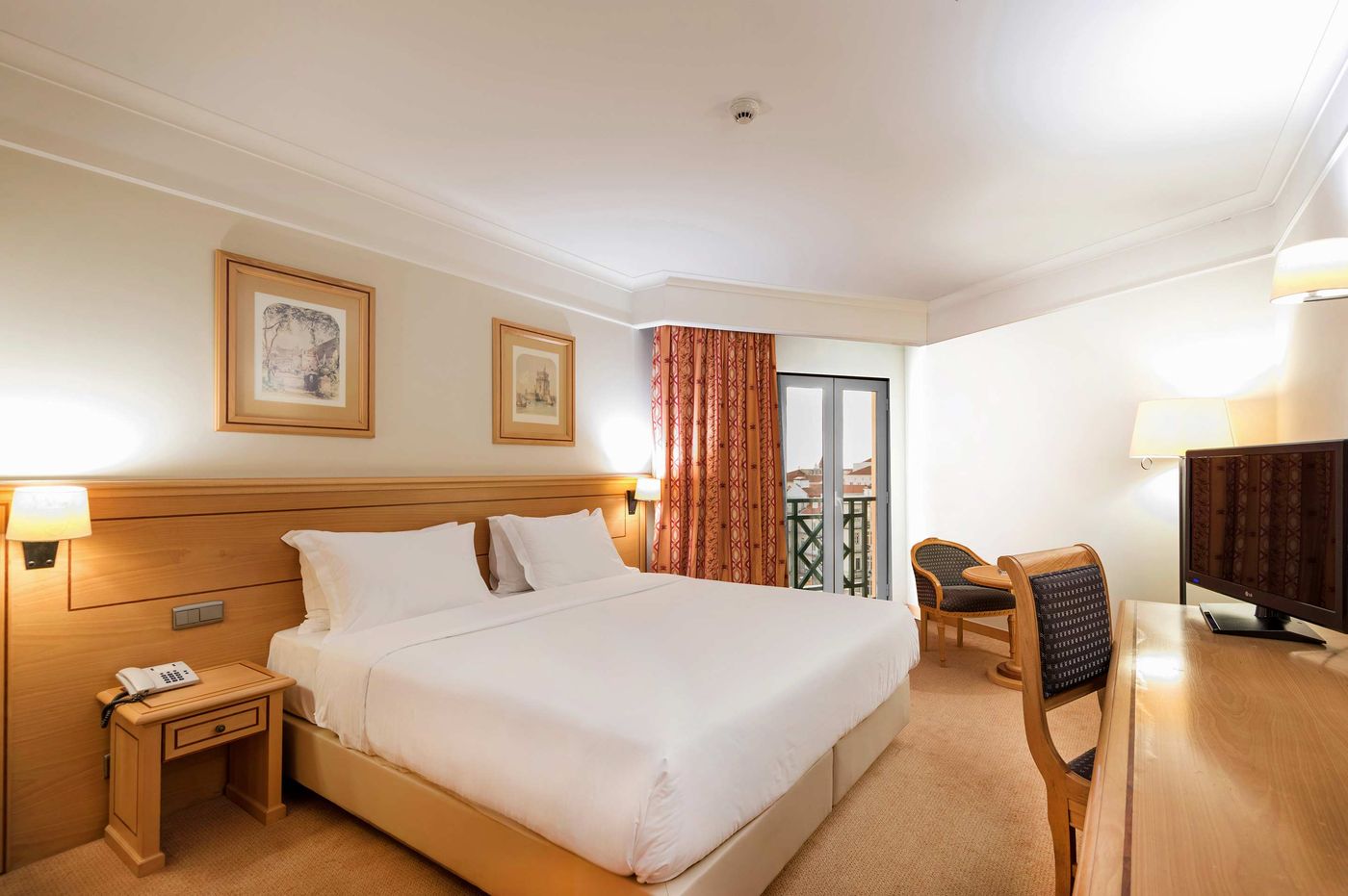 Real-Palacio-Room-15