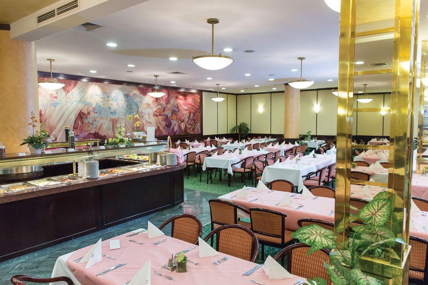 Danubius-Hotel-Hungaria-City-Center-Restaurant-45