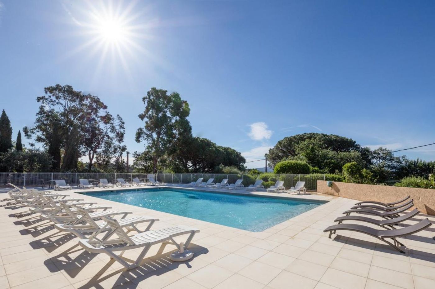 Garden---City-Les-Bastides-de-Grimaud-Pool-6