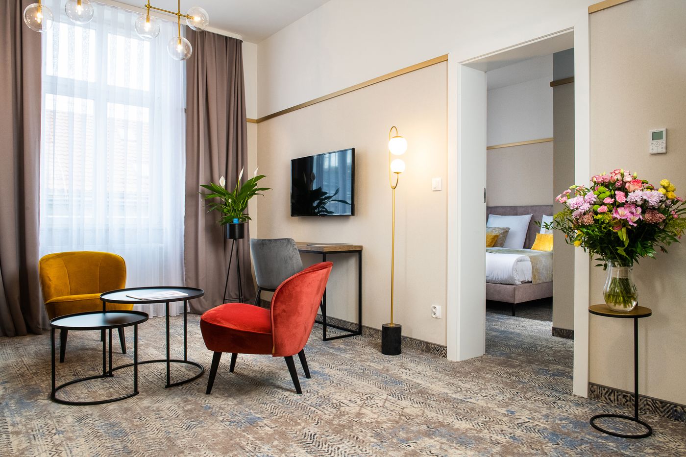 Mr67-Mayera-Rapaporta-Room-17