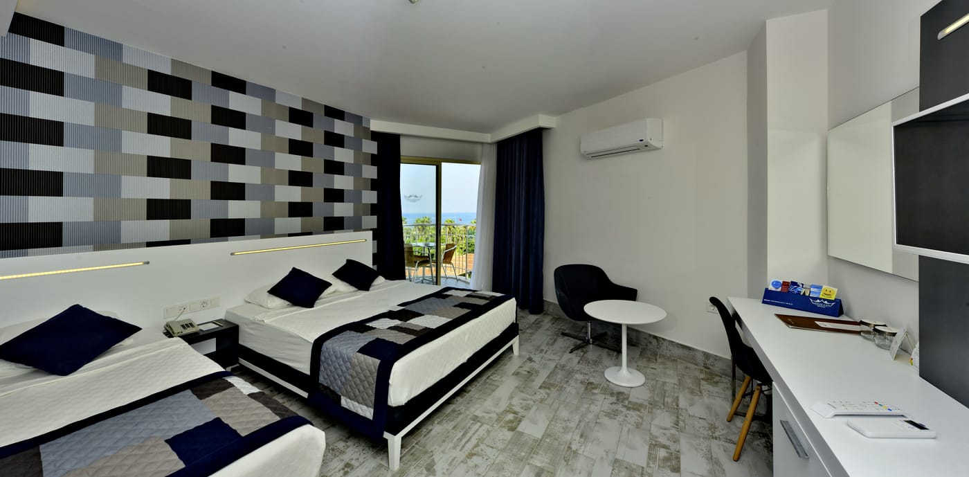 White-City-Beach-Hotel-Room-27