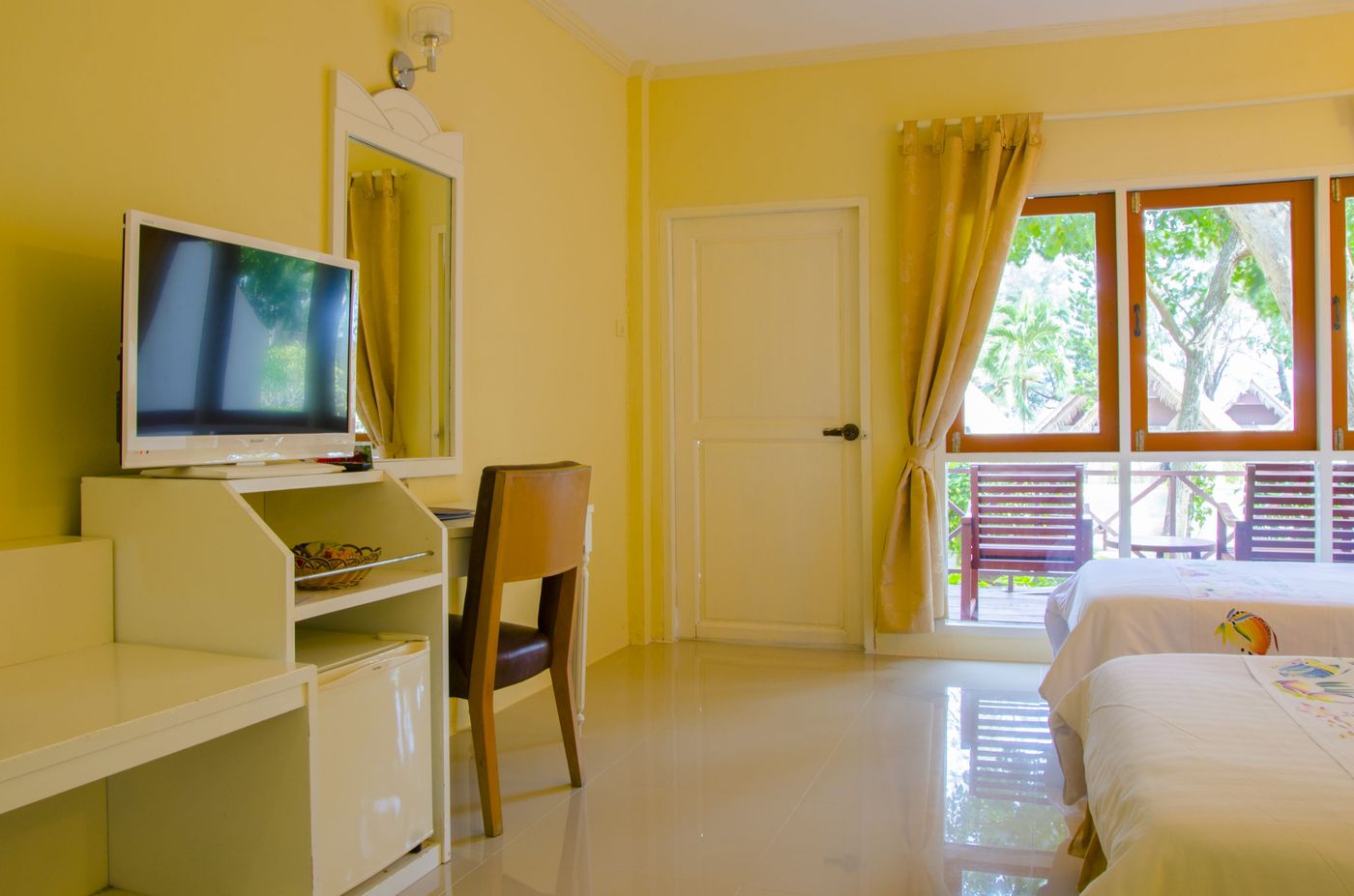 Coral-Island-Resort-Room-36