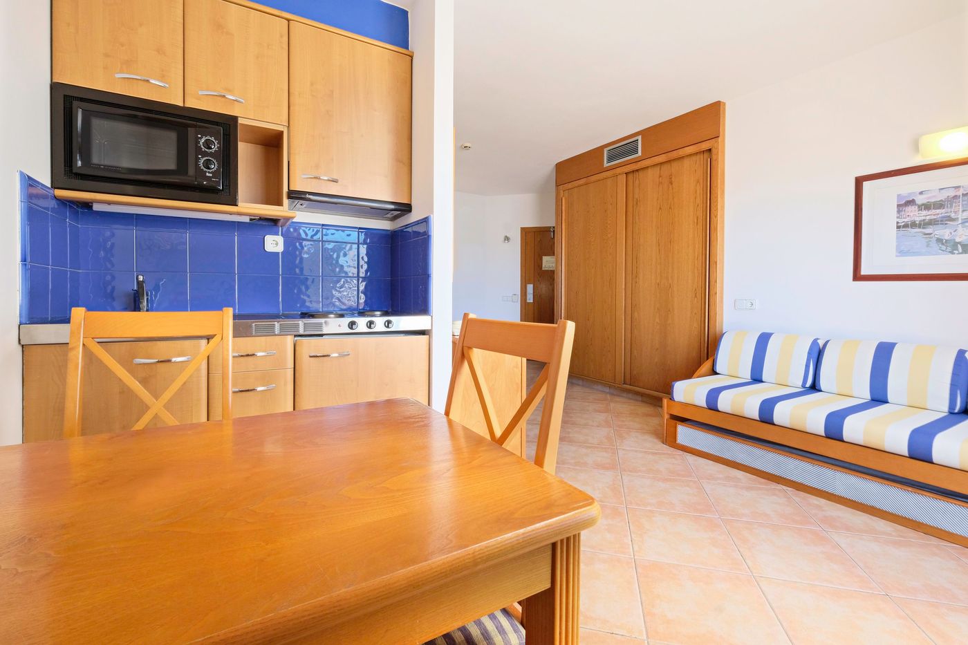 Rosamar-Aparthotel-All-Inclusive-Room-40