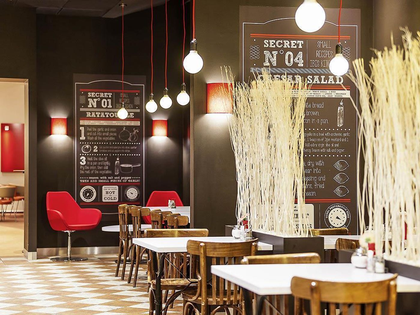 HOTEL-IBIS-MALA-STRANA-PRAHA-Bar-26