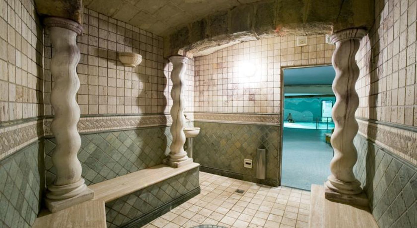 Daniya Denia Spa & Business