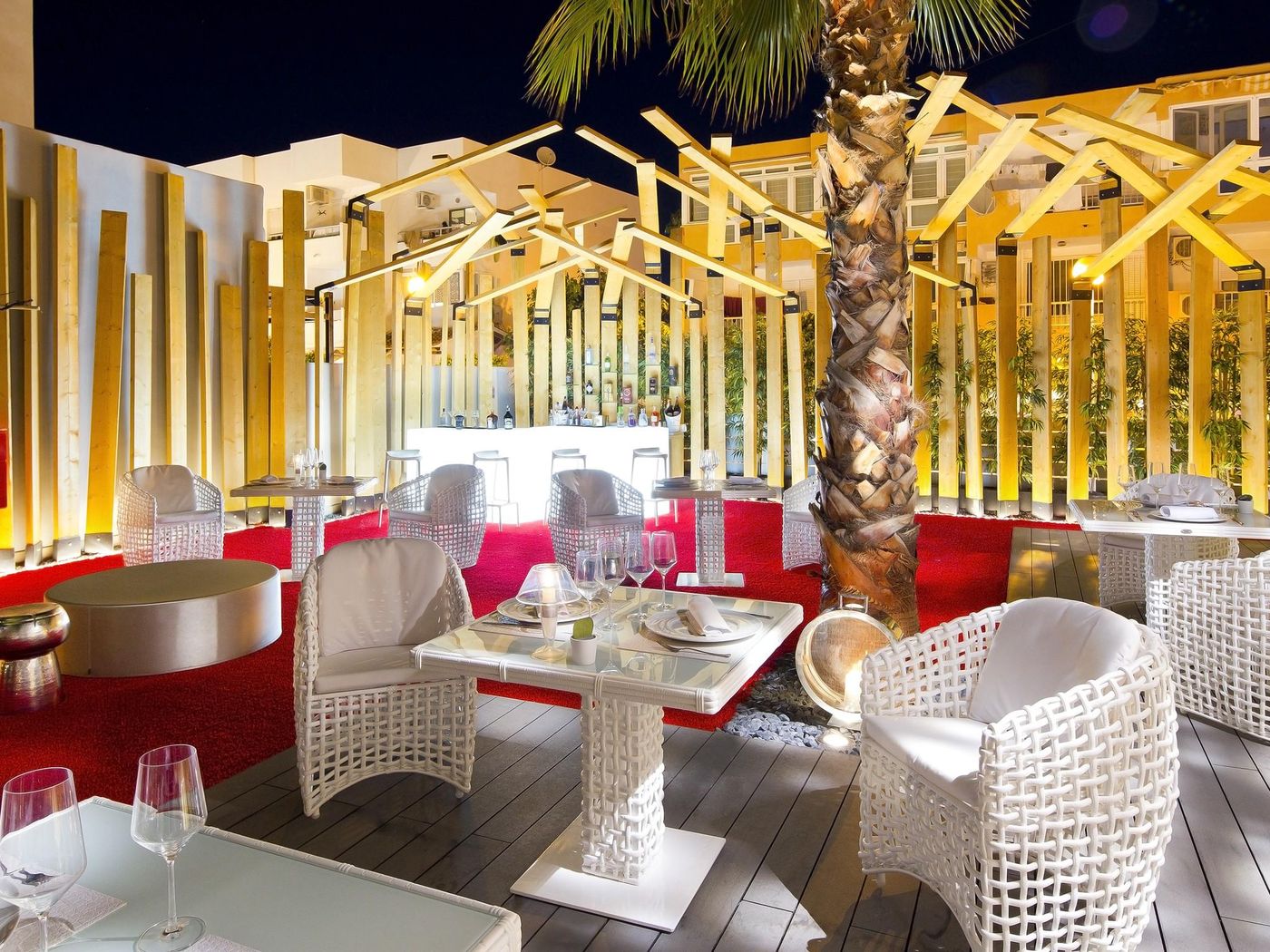 Migjorn-Ibiza-Suites-and-Spa--Restaurant-12