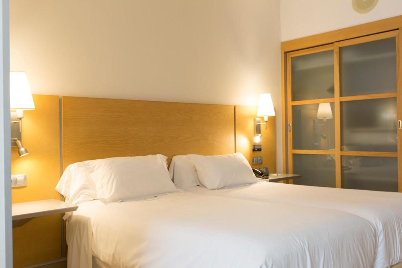 Artiem-Capri-Room-19