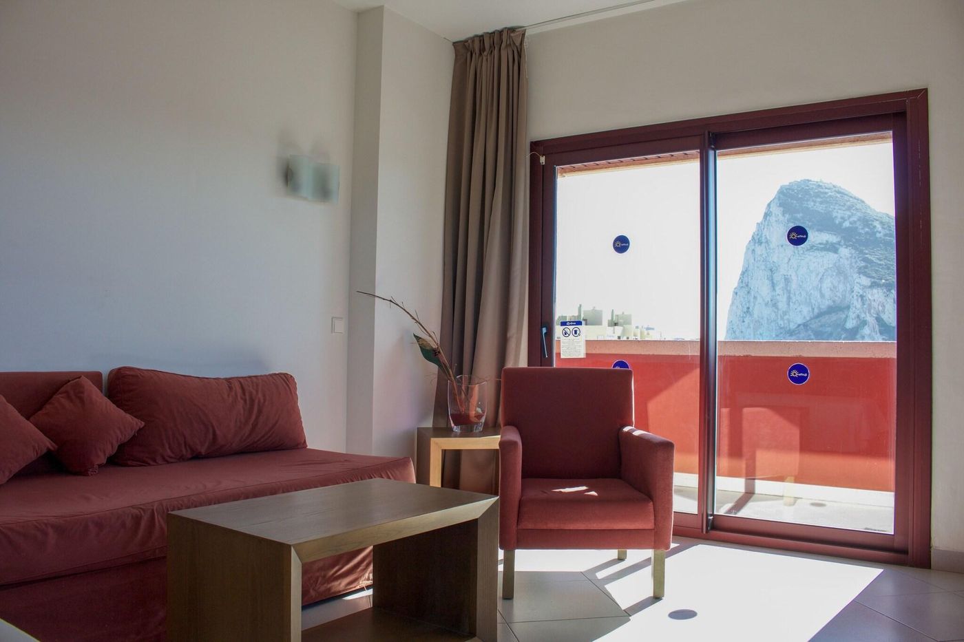 Ohtels-Campo-De-Gibraltar-Room-21