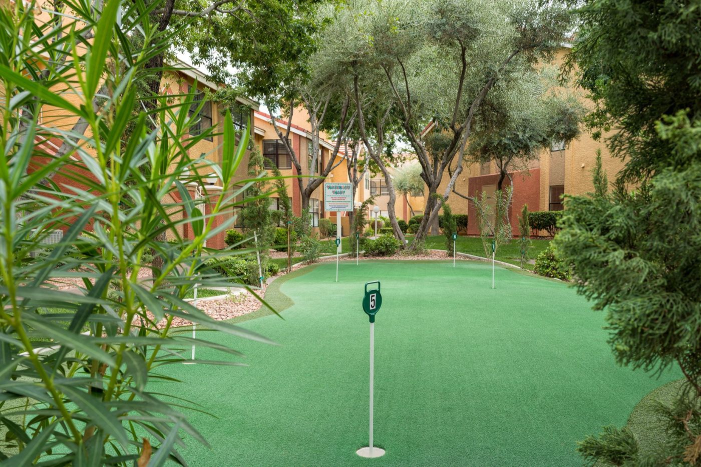 Westgate-Flamingo-Bay-Resort-Sports-and-Entertainment-53