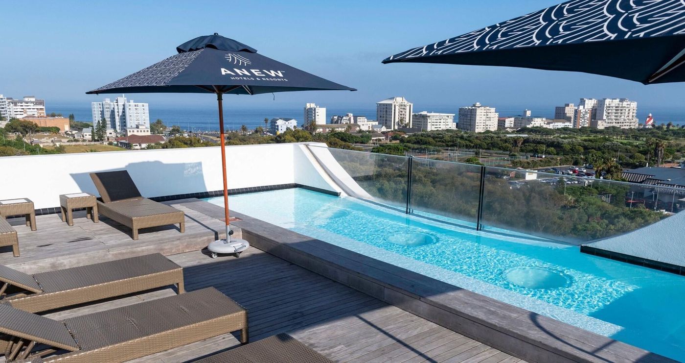 ANEW-Hotel-Green-Point-Cape-Town-Pool-60