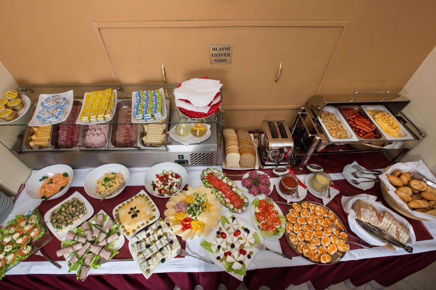 Hotel-Tyl-Restaurant-24