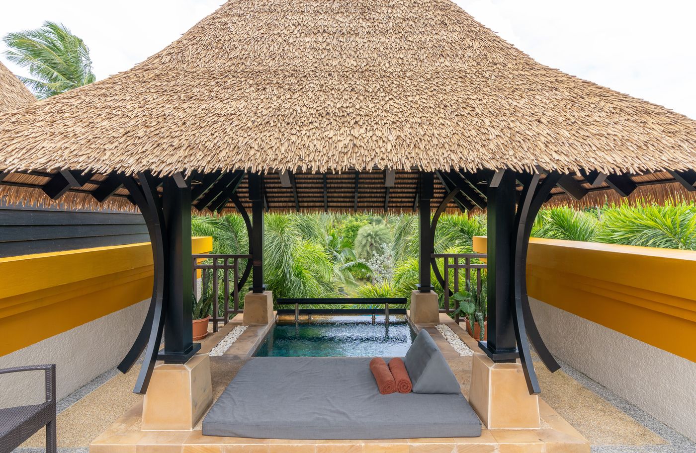 Movenpick-Resort---Spa-Karon-Beach-Phuket-Room-9