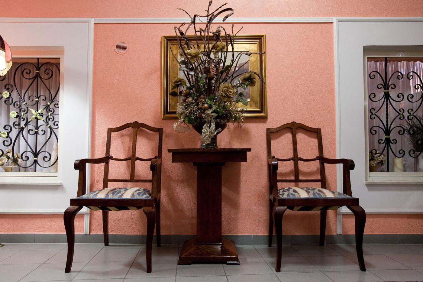 Hotel Vila Tina-Croatia-ZAGREB-Lobby-4