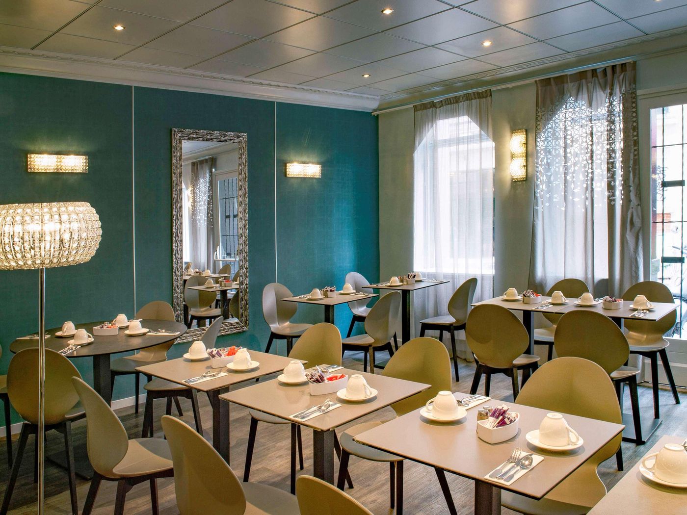 Mercure-Paris-Opera-Faubourg-Montmartre-General-view-48