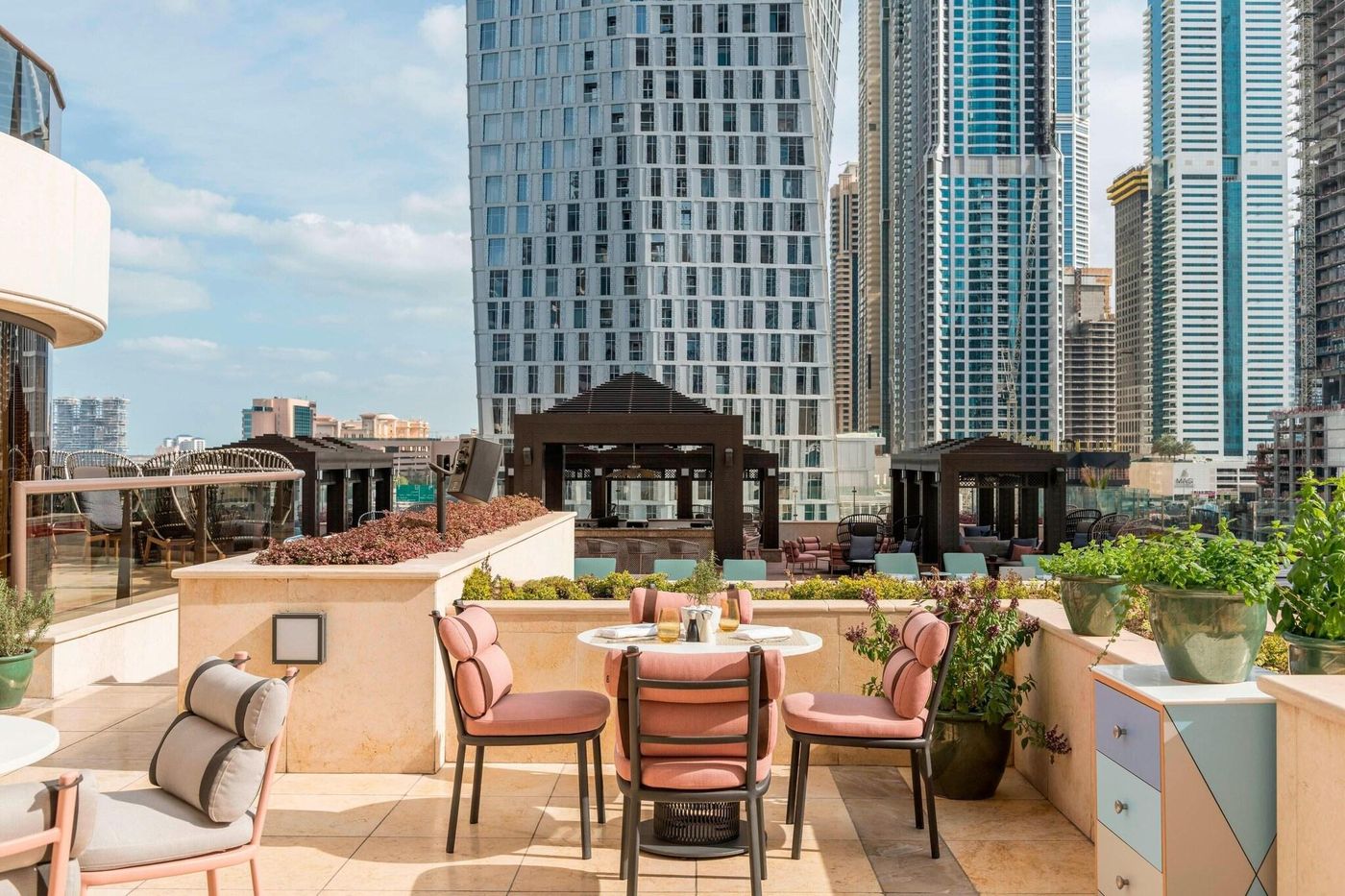 Grosvenor-House-West-Marina-Beach-Restaurant-22