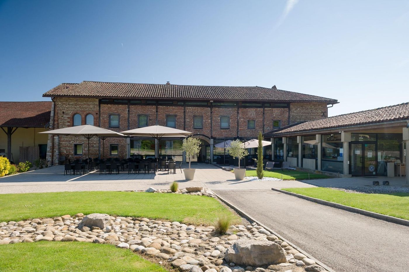 Hôtel Restaurant La Sorelle - France - VILLETTE-SUR-AIN - General view - 7