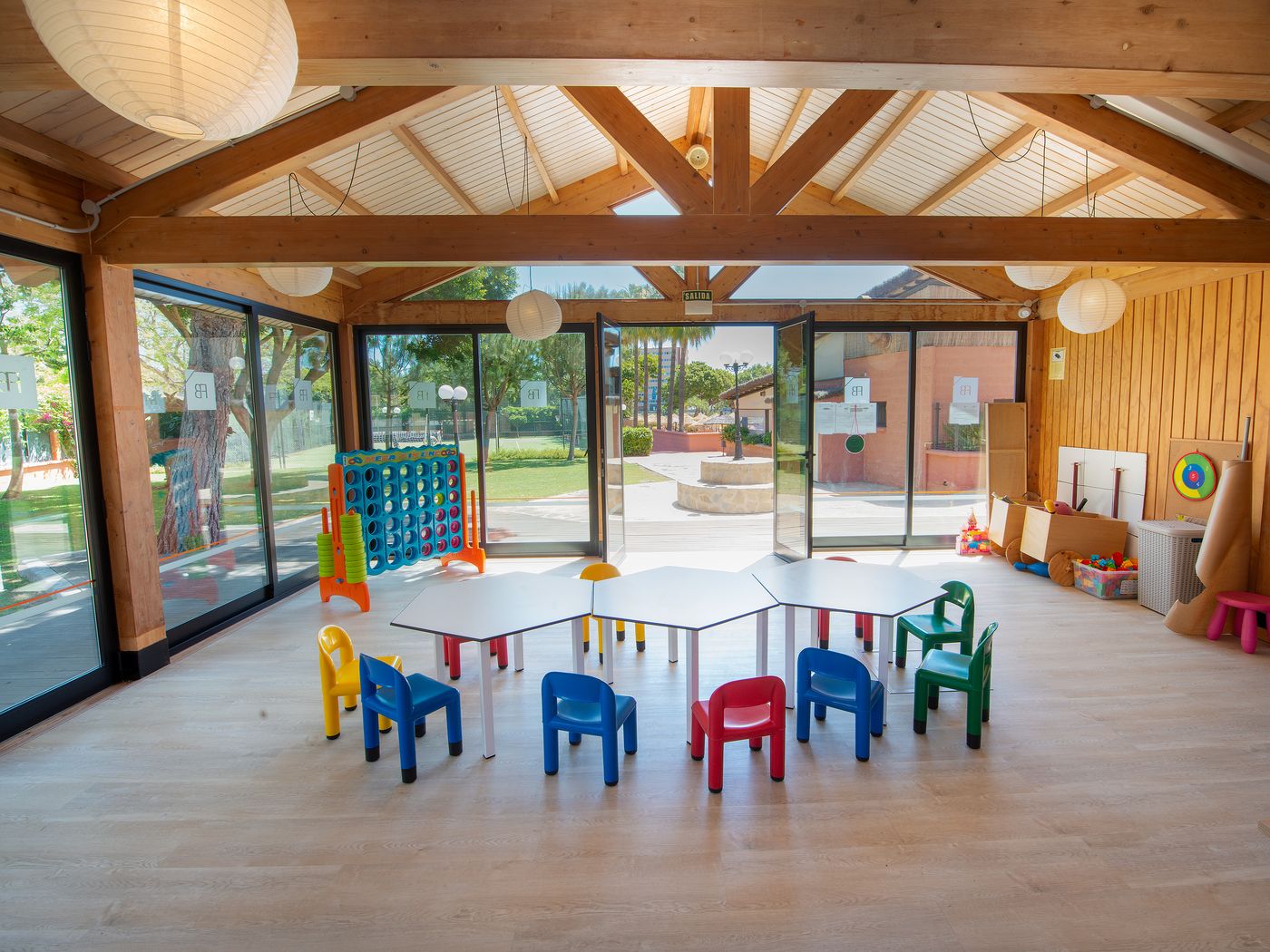 Fuengirola-Beach-Sports-and-Entertainment-42