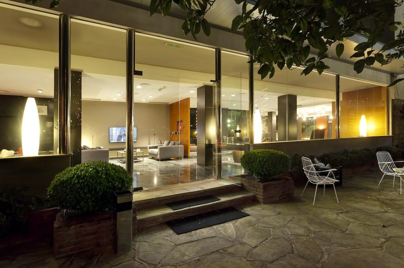 Hotel-Astari-Lobby-45