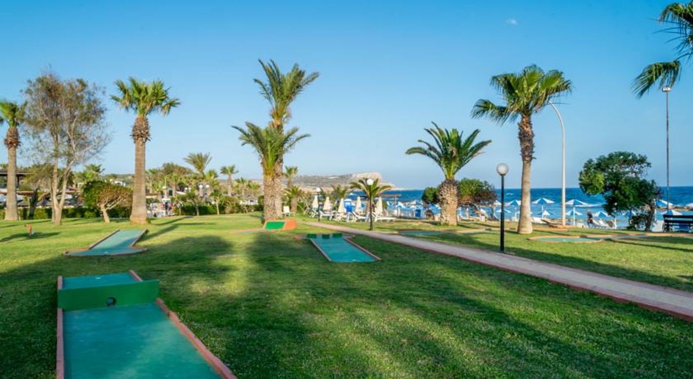 Kermia Beach Bungalow Hotel