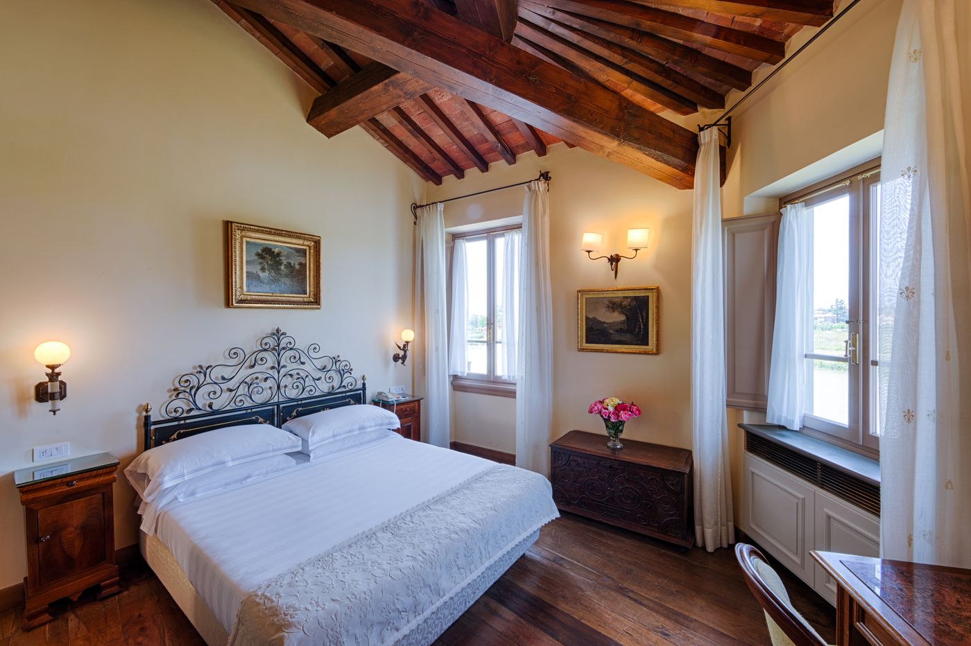 Hotel-Mulino-di-Firenze-WorldHotels-Crafted-Room-7