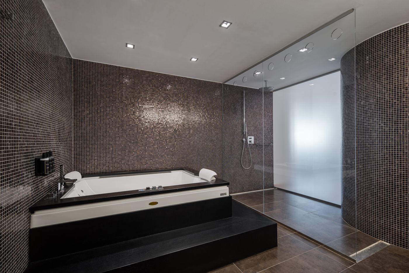 24.10.25 Eurostars Queen of Montenegro