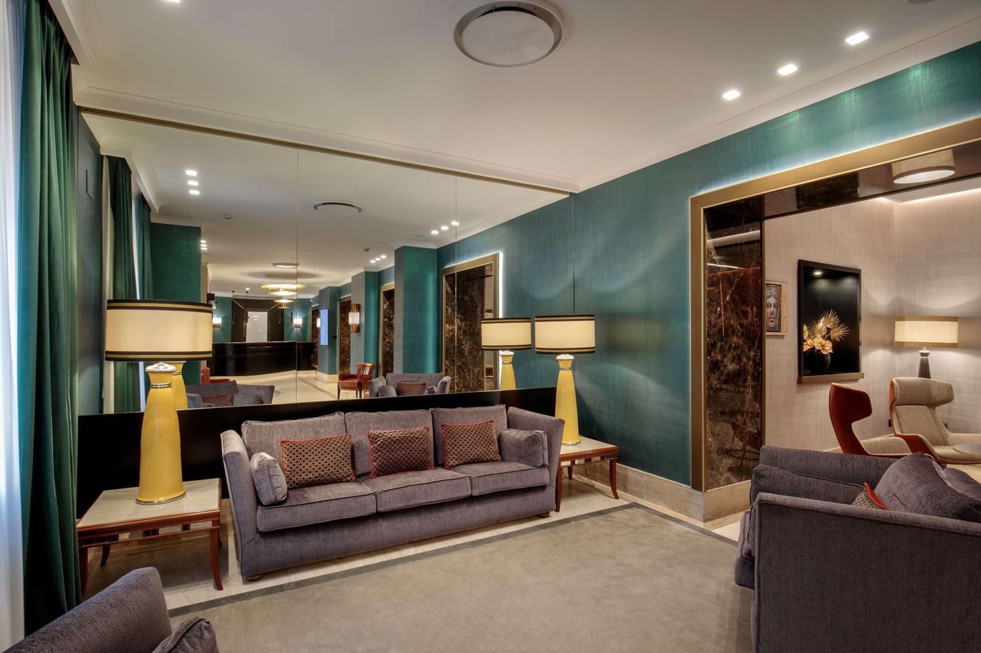 Hotel-Diana-Roof-Garden-Rome-Lobby-13