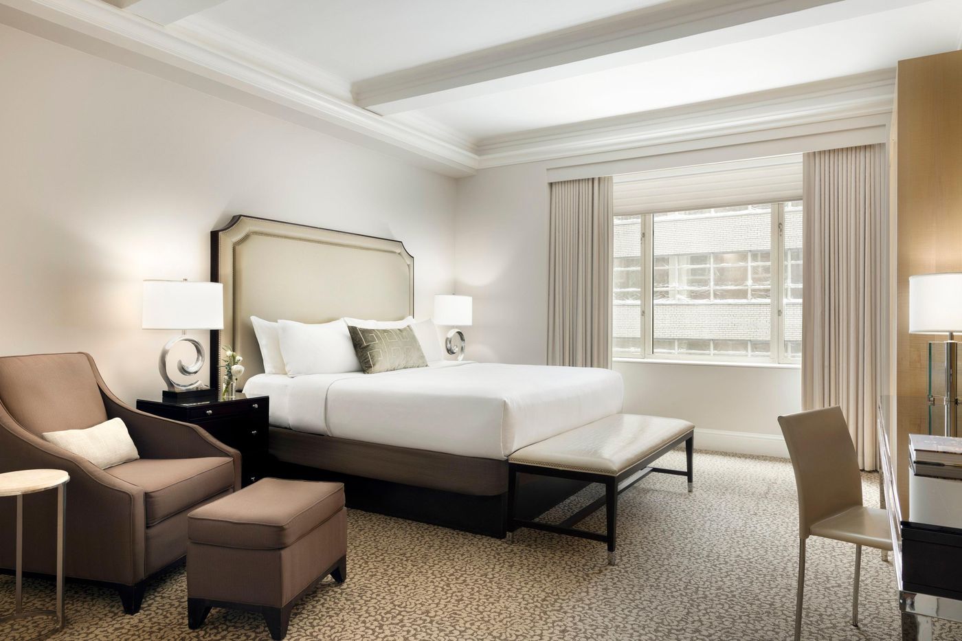 Omni-Berkshire-Place-Room-50