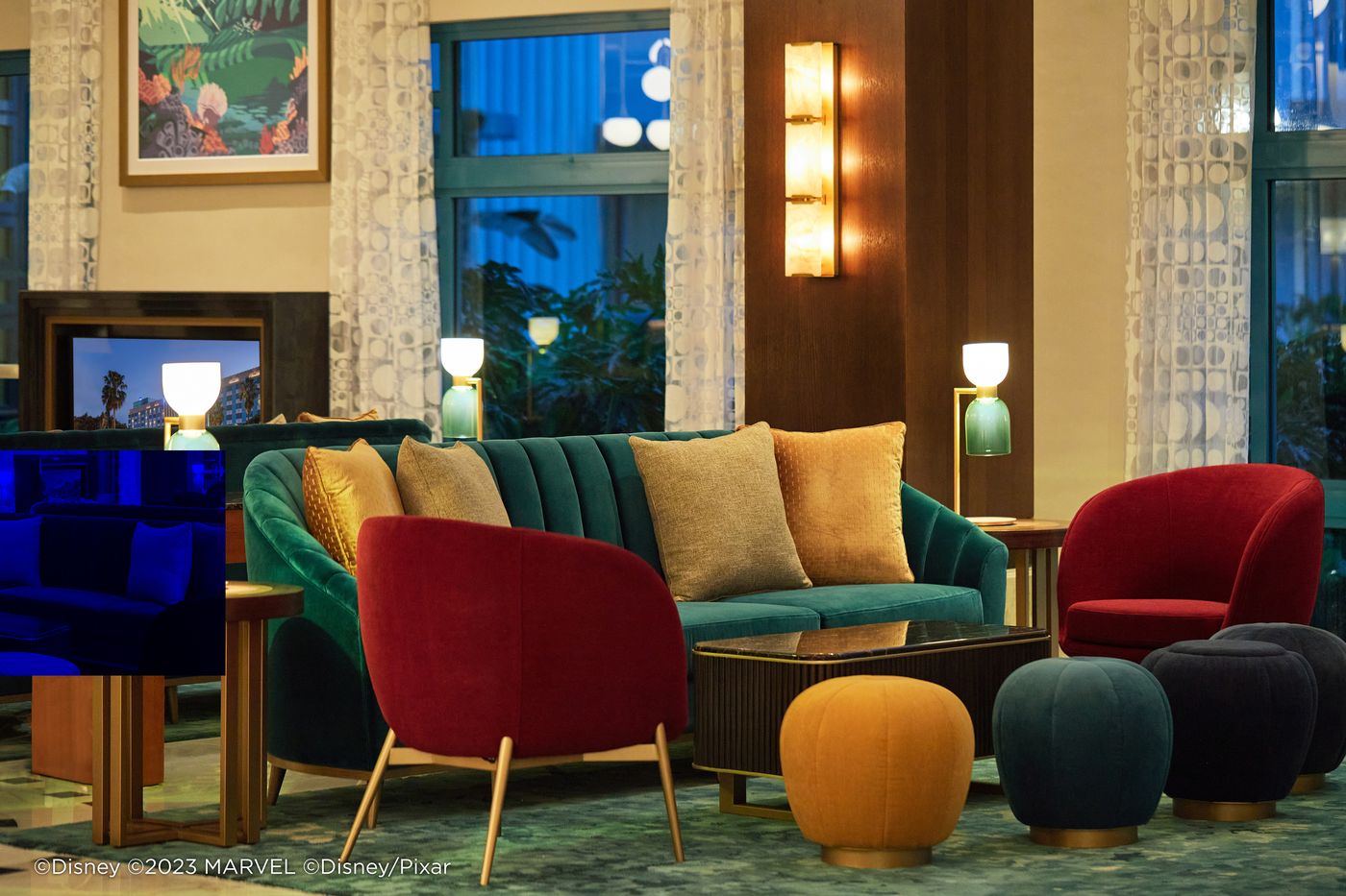 Disney-s-Hollywood-Hotel-Lobby-7