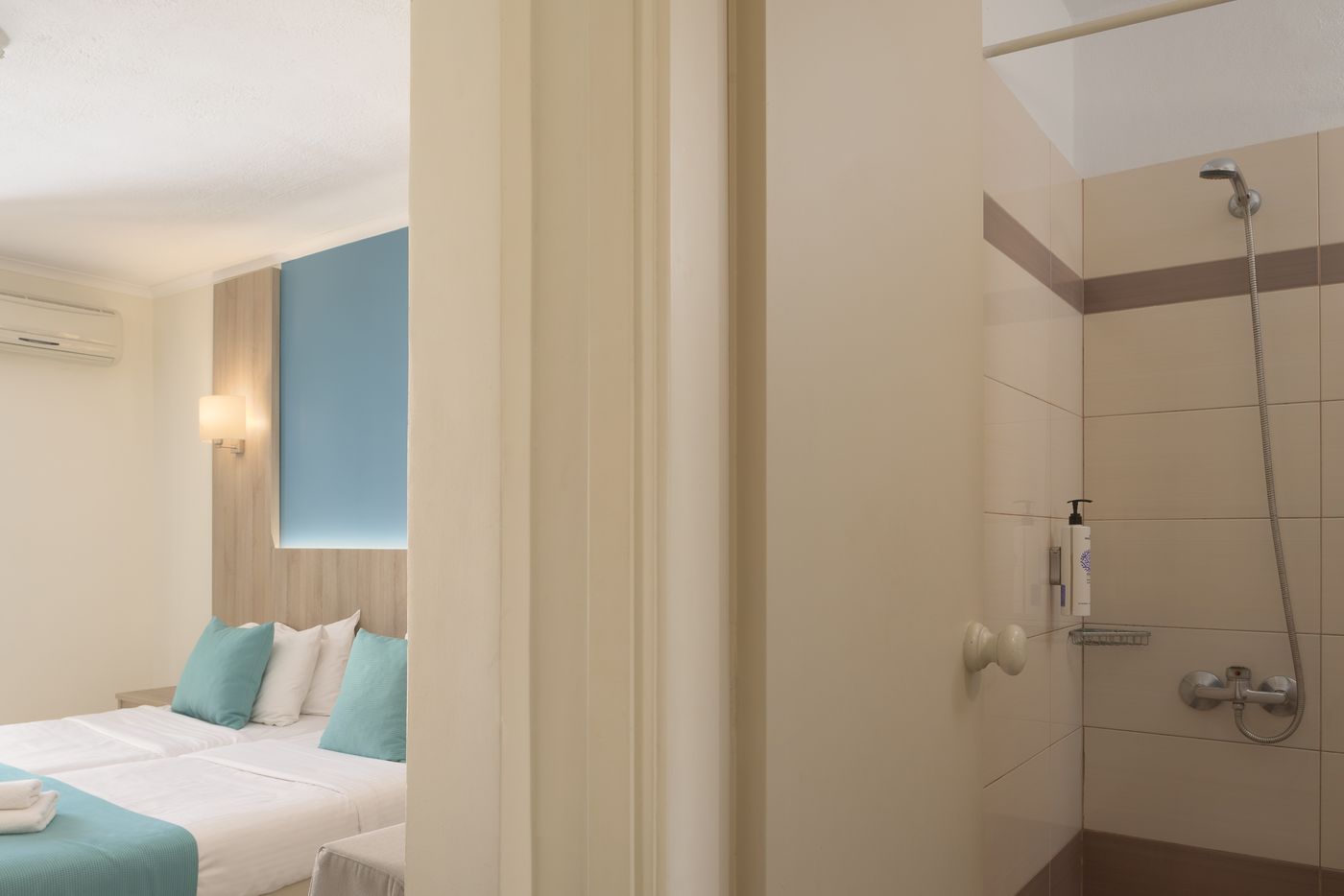 Hersonissos-Central-Room-44