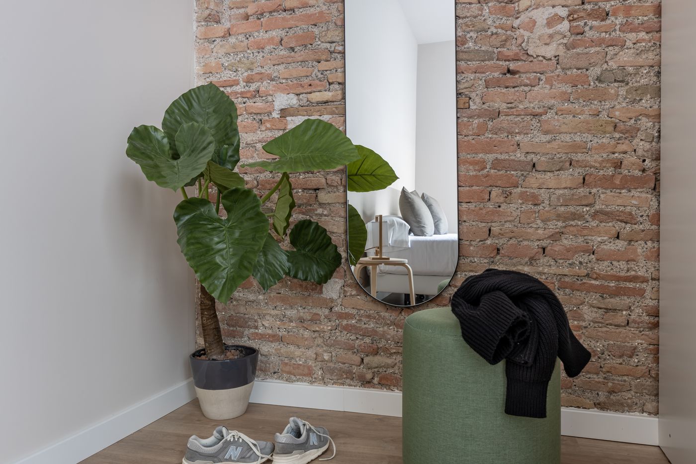 Libere-Malaga-Teatro-Romano-Room-27