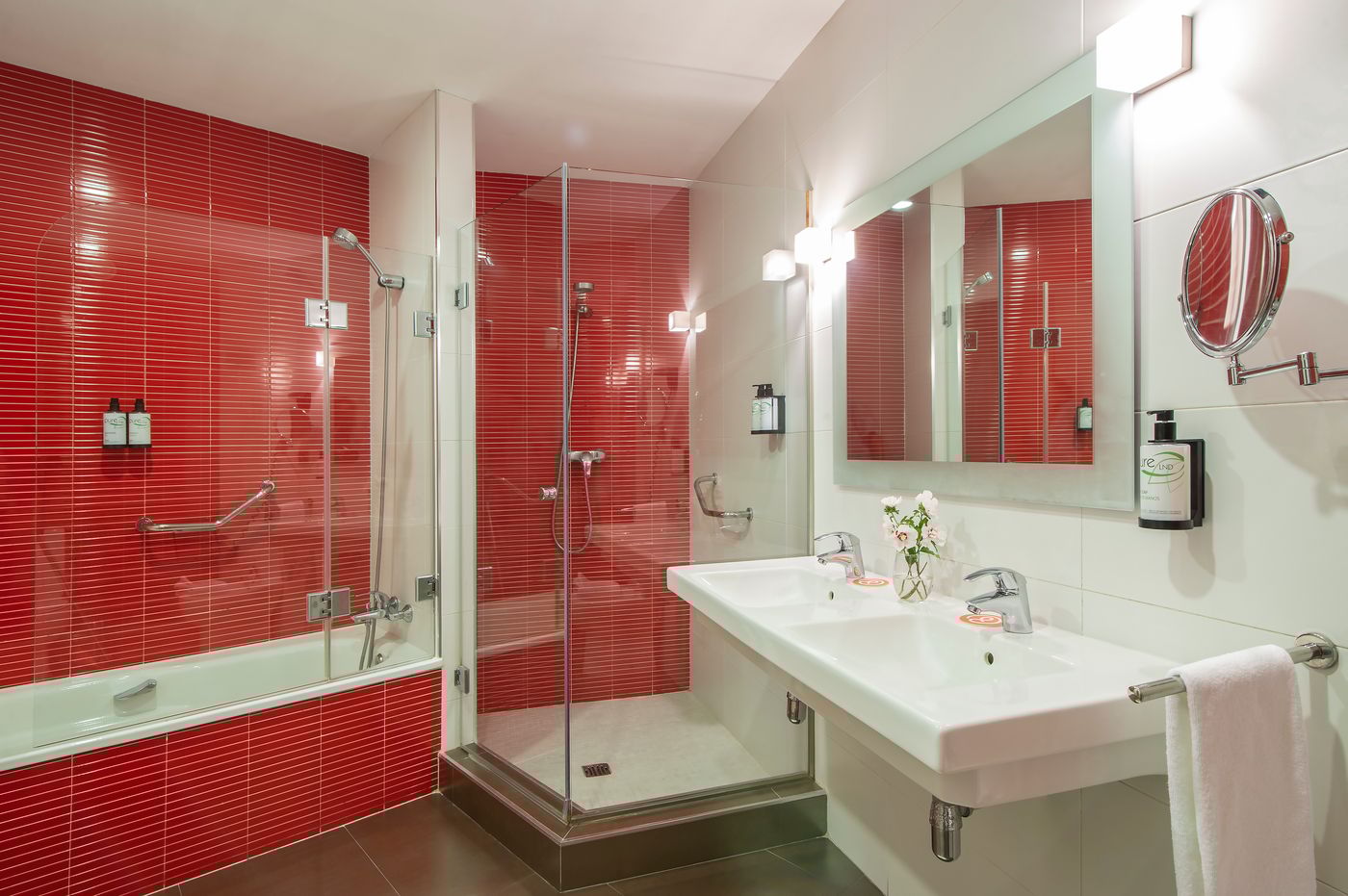 10.10.25 Hotel Granada by Pierre & Vacances