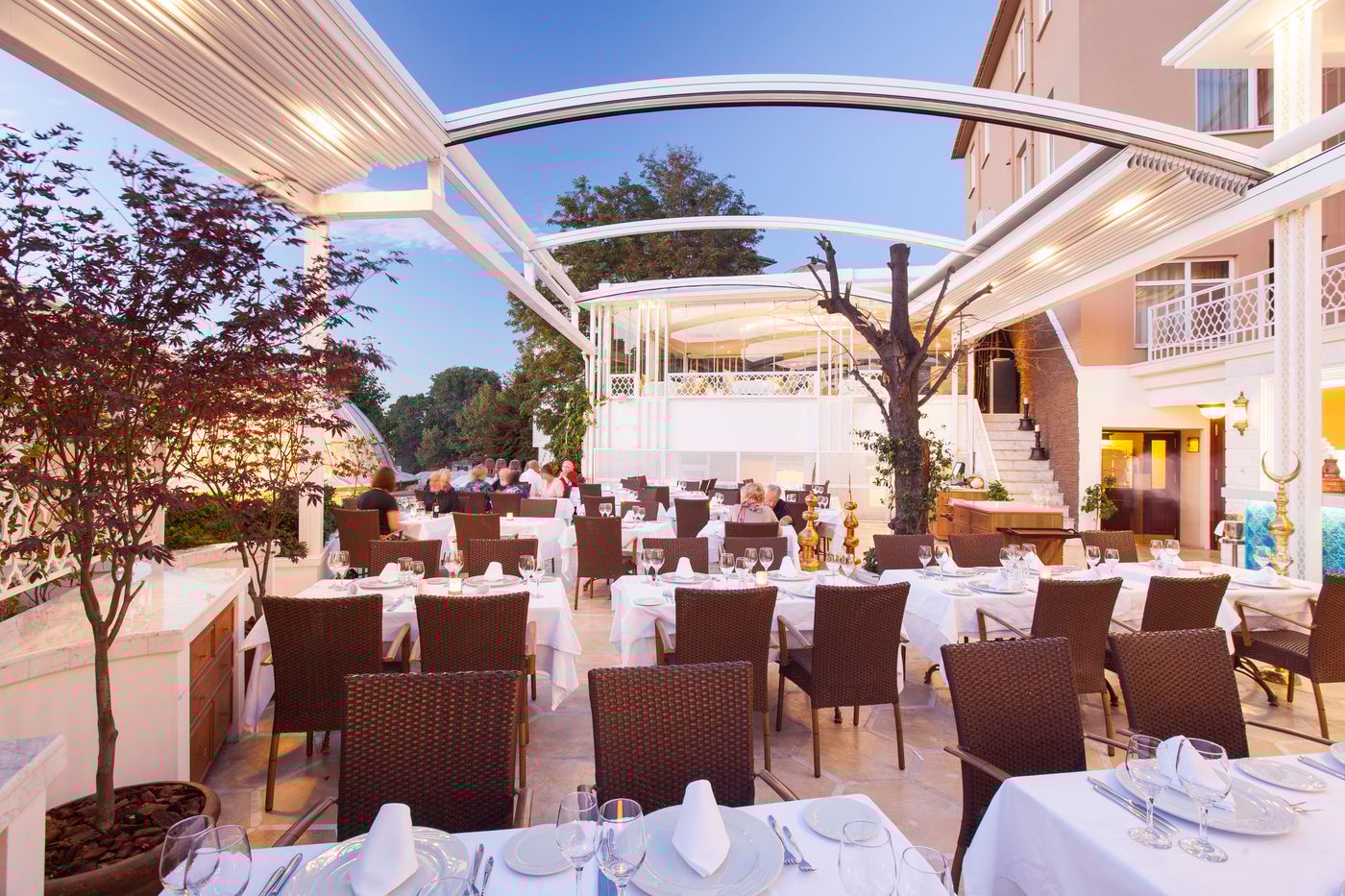 Ottoman-Hotel-Imperial-Istanbul-Terrace-17